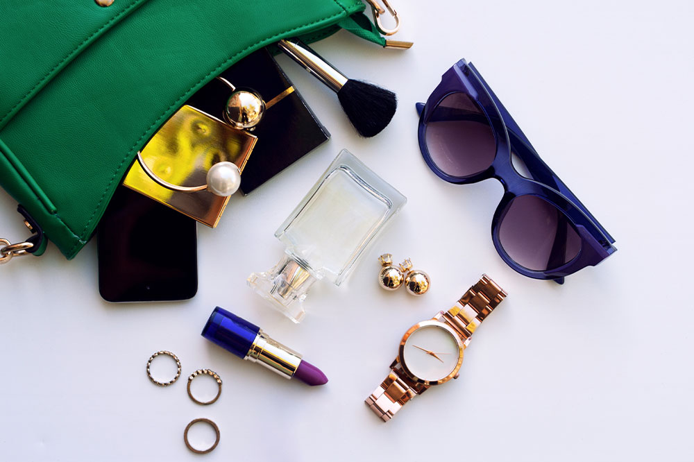 5 Must-Have Accessories for Women