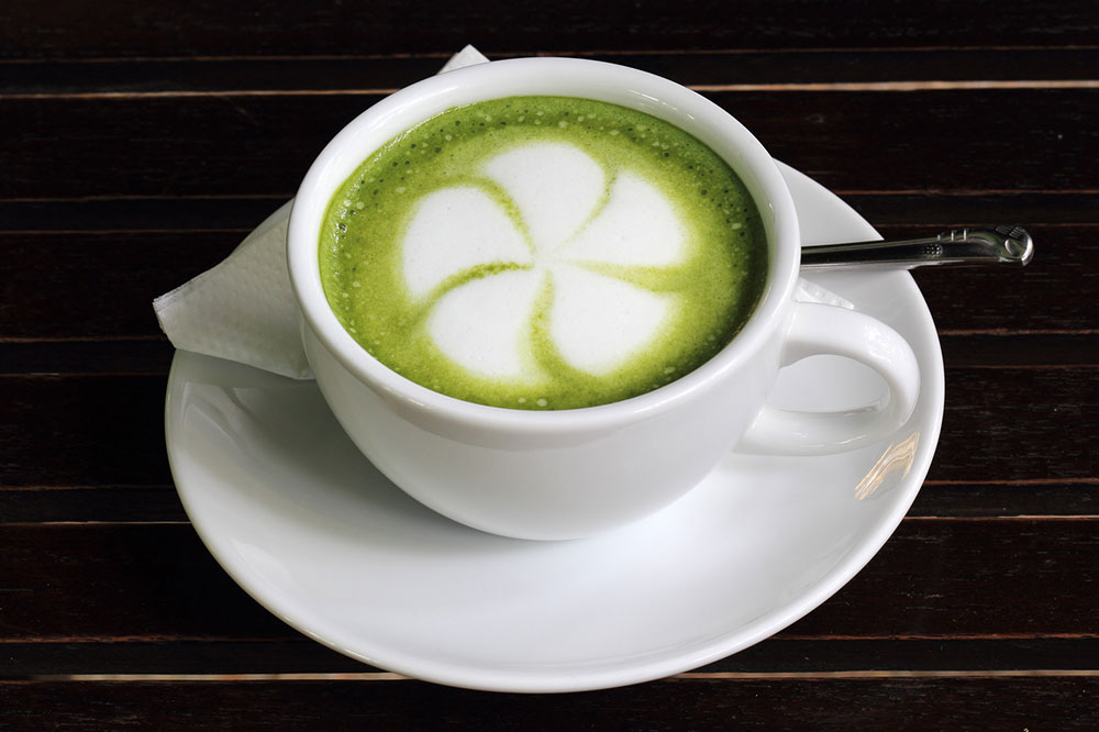 Foods to Eat and Avoid for Schizophrenia Patients