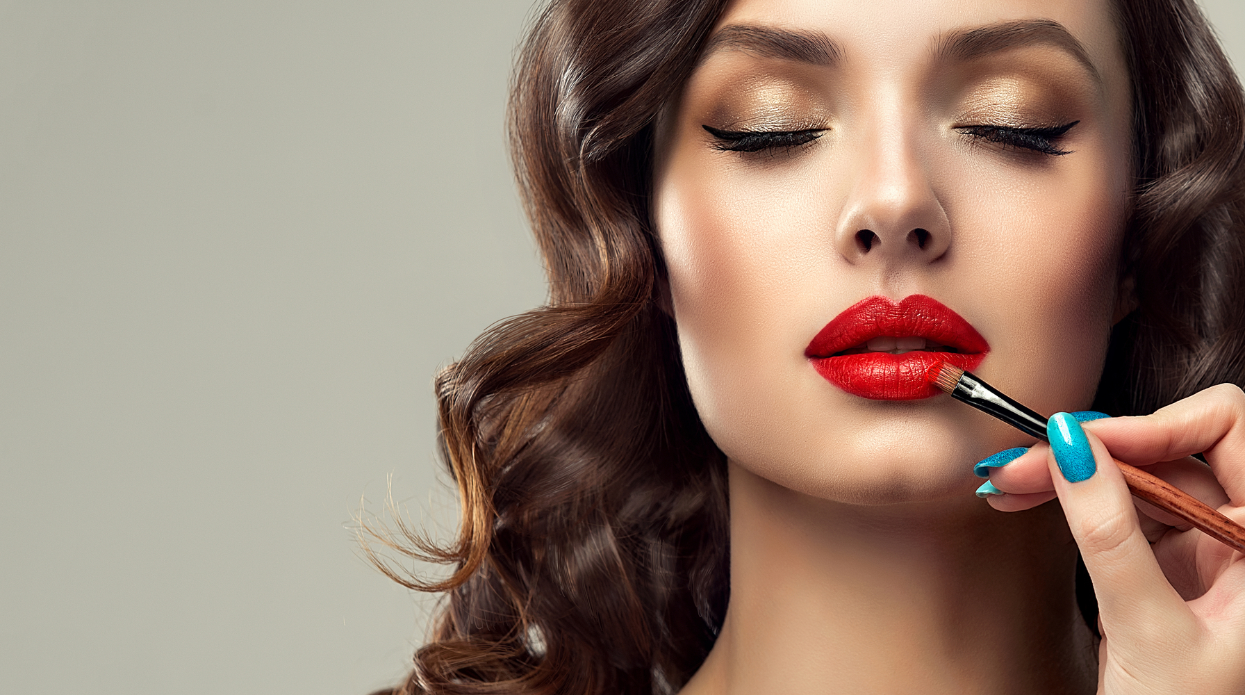 Lipstick Tricks That Top Makeup Artists Swear By